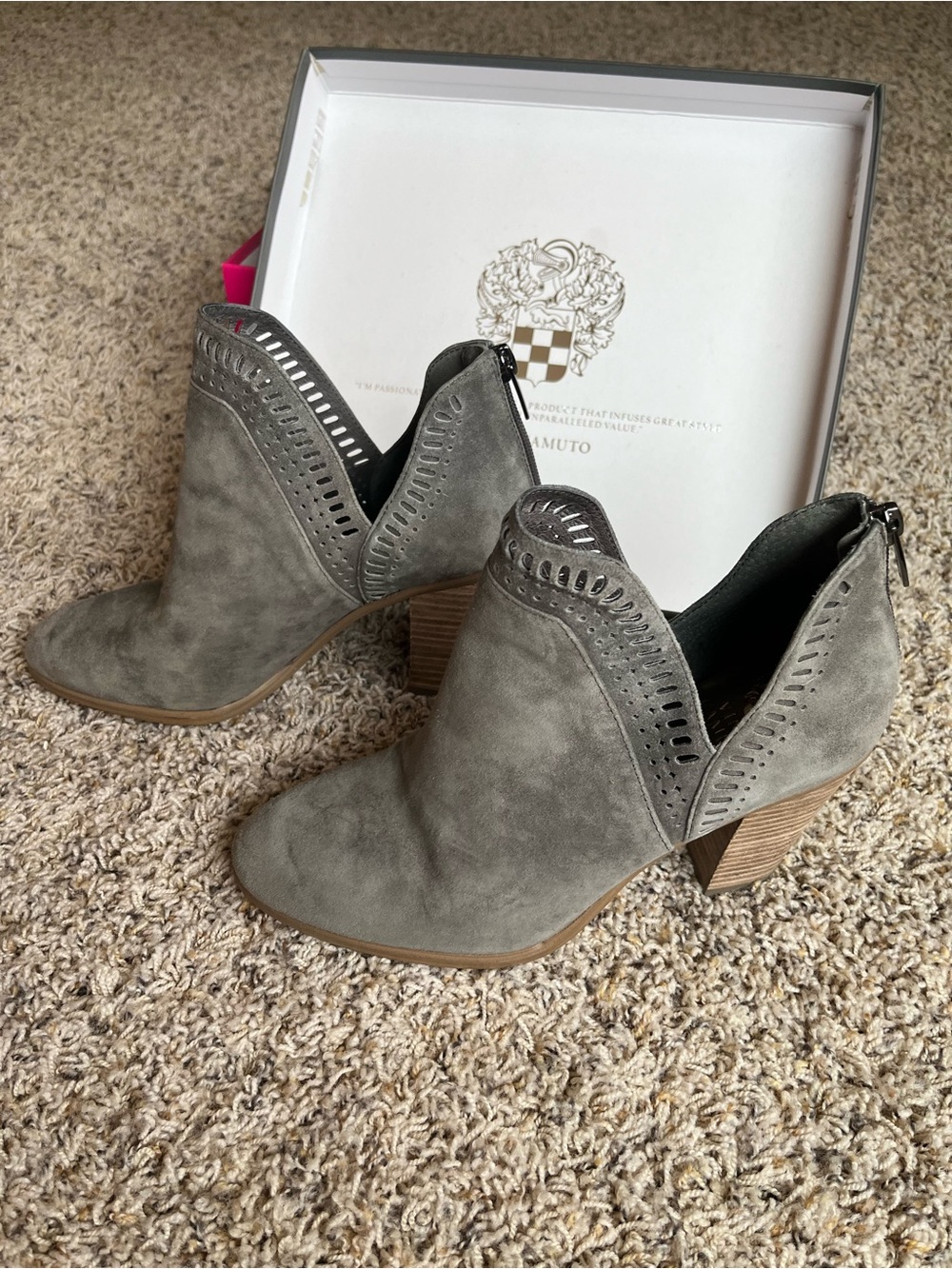 Vince Camuto Gray Suede Cutout Ankle Booties Stacked Heel, Sz 8.5M